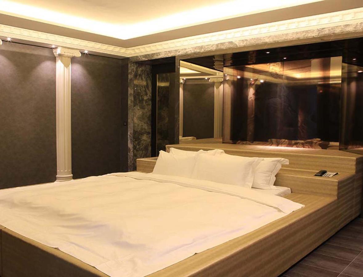 All-Ur Boutique Motel-Hsin Chu Branch Hsichu-stad Buitenkant foto